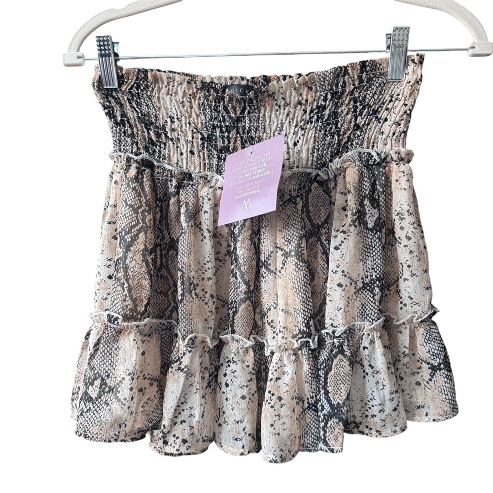 Maverick Flowy Ruffle Snake Print Mini‎ Skirt, Size Small